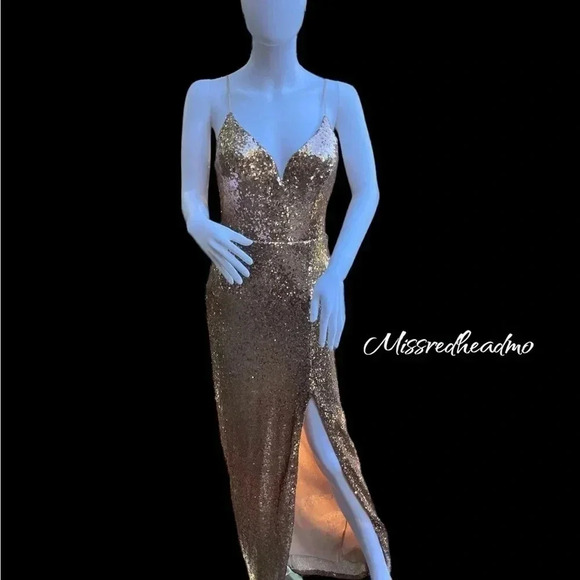 ~B Smart~ Sequin Dress - Size 4/6 - Picture 1 of 5